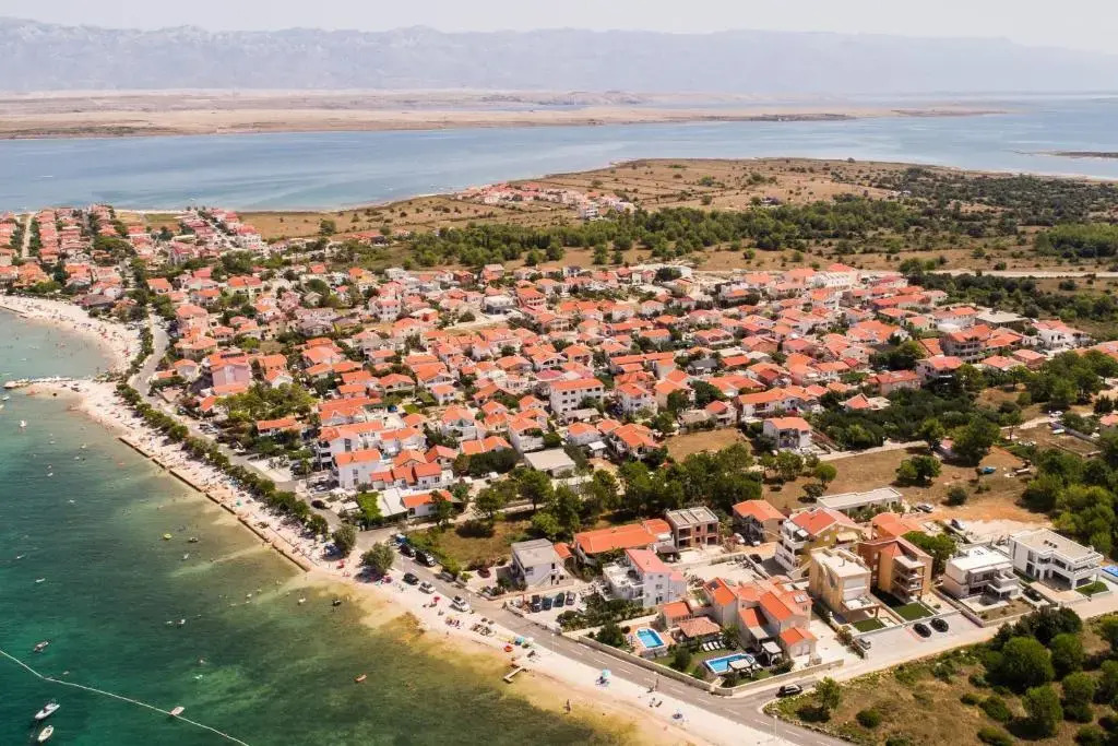 Apartment Jelena 50m From The Beach