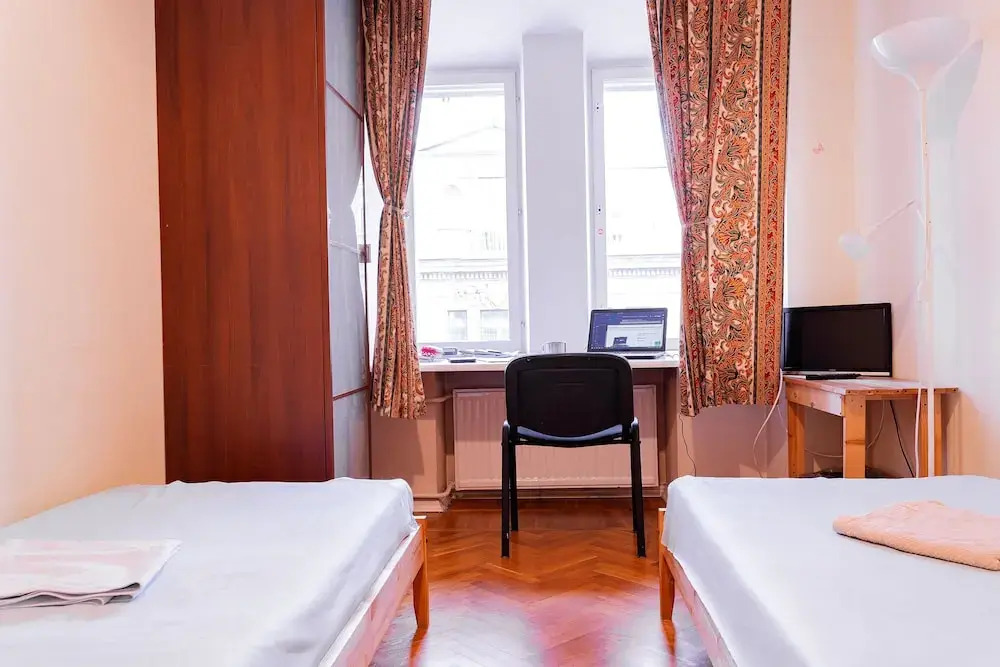 Cozy Place at the Admiralty