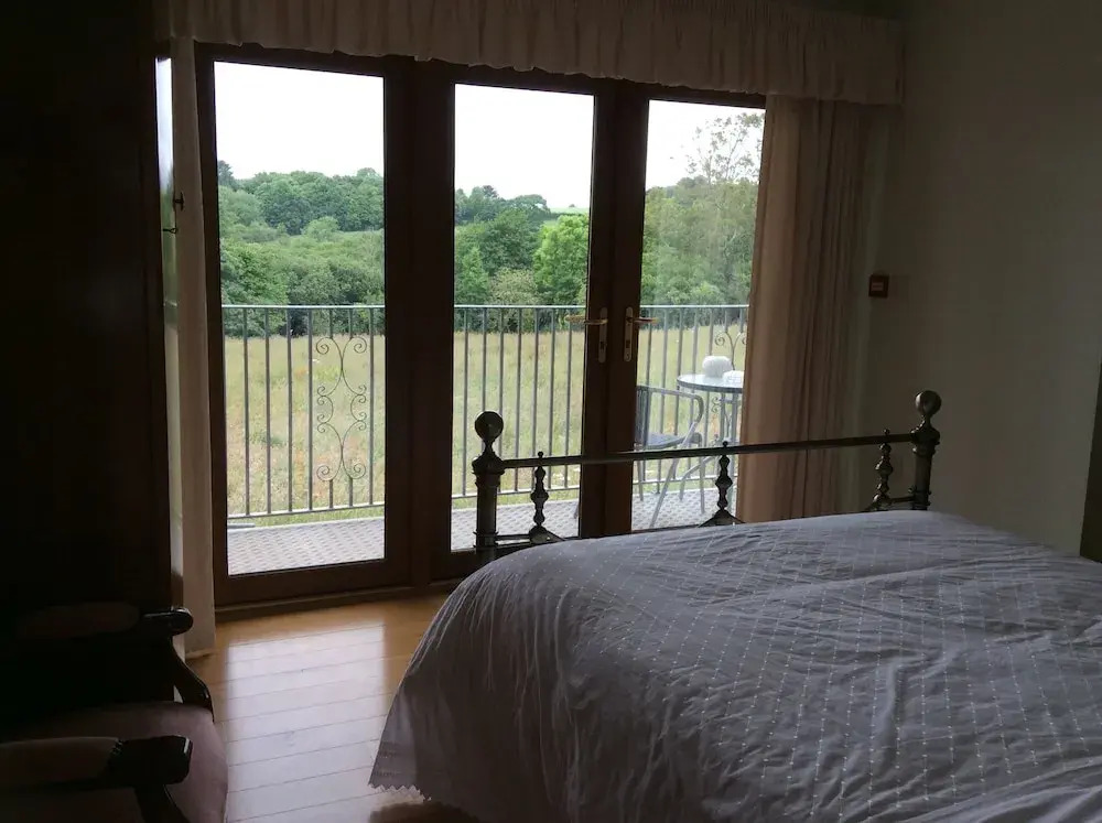 The Luxury Bluebell Apartment Suite With Wheelchair Access