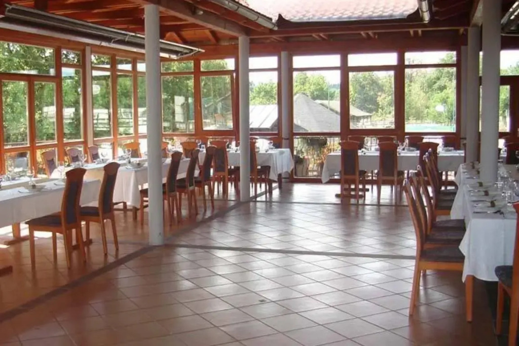 Hotel Kanu - Resort & Caravanning