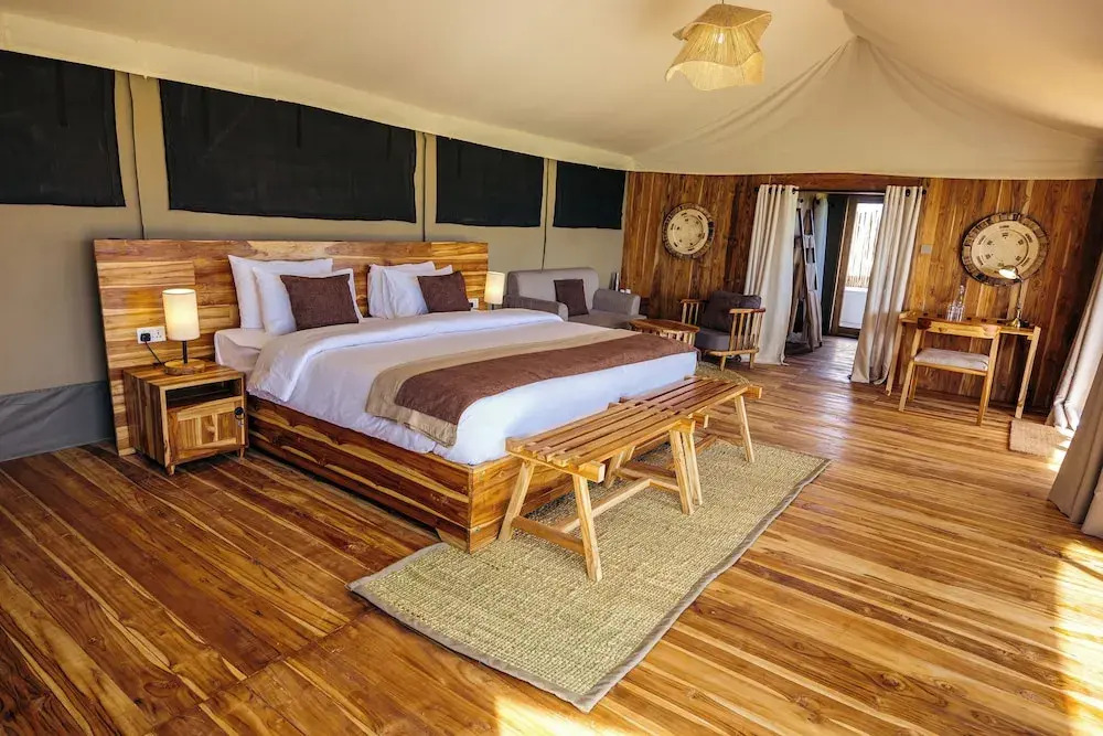 The African Kongoni Serengeti Safari Camp