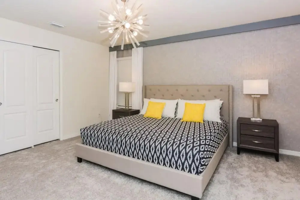 Beautiful Themed Vacation Home With Pool St5509