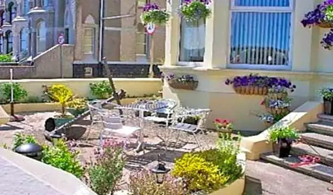 The Harbour Inn