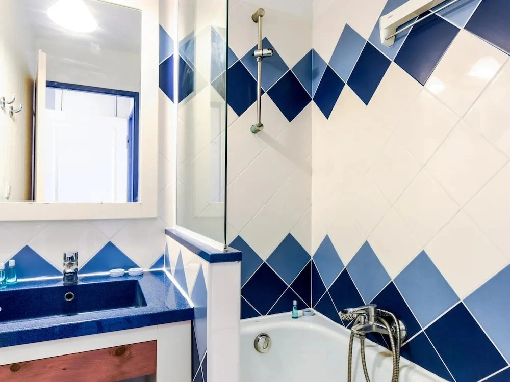 Apartment in Le Barcares With Pool