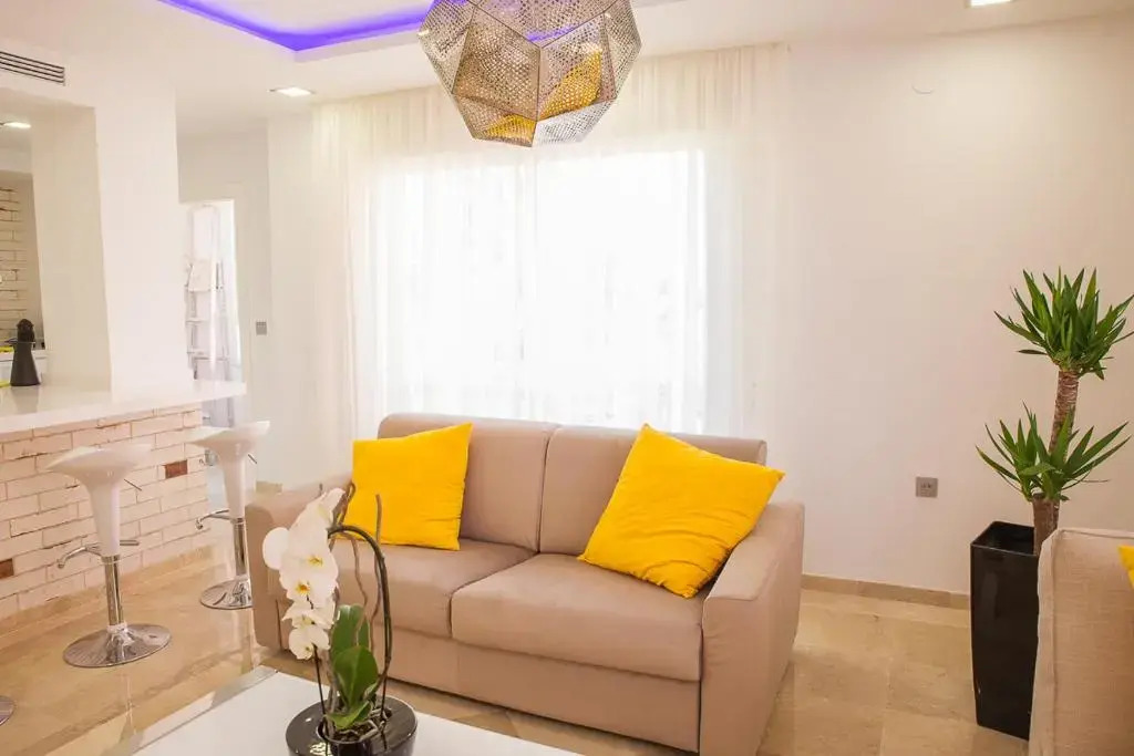 Luxury 100 Sq.M. Sea View Apartment