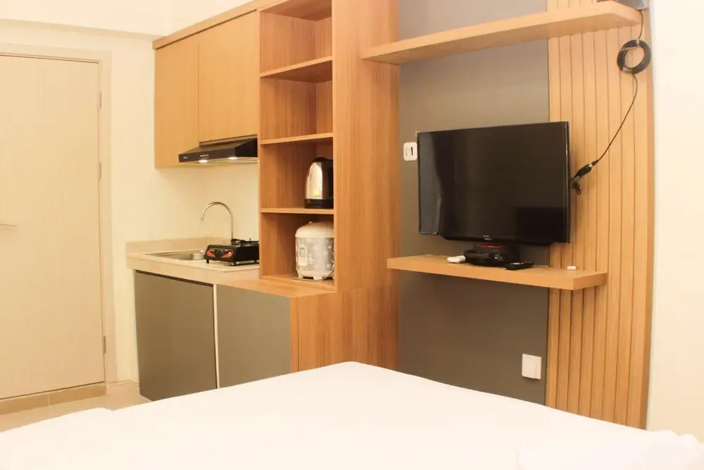 Tranquil And Cozy Studio At Meikarta Apartment