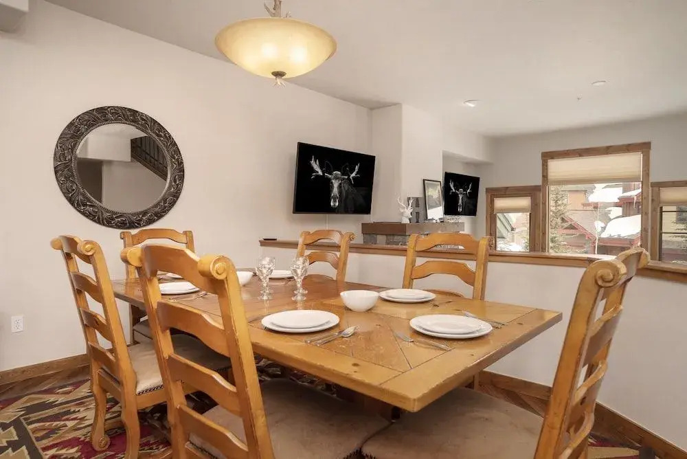 Bear Trail 3 Bedroom Townhouse by RedAwning