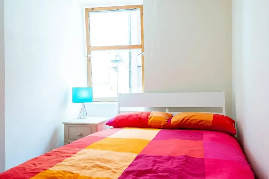 24 Baron Taylor'S Street