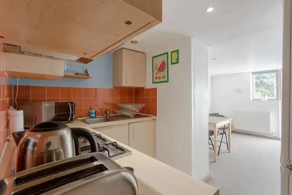 Camden Canal - 1 Bedroom Apartment 2nd Floor Walk Up - Aak 48763