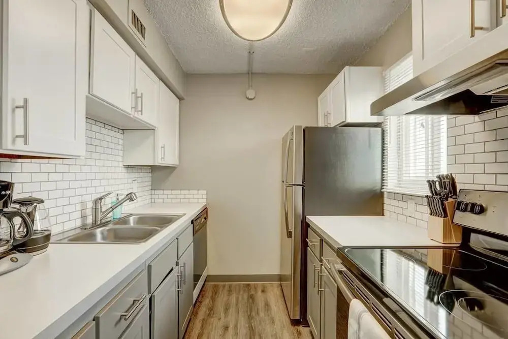 Arrive 800 Penn Executive 1br 1 Ba