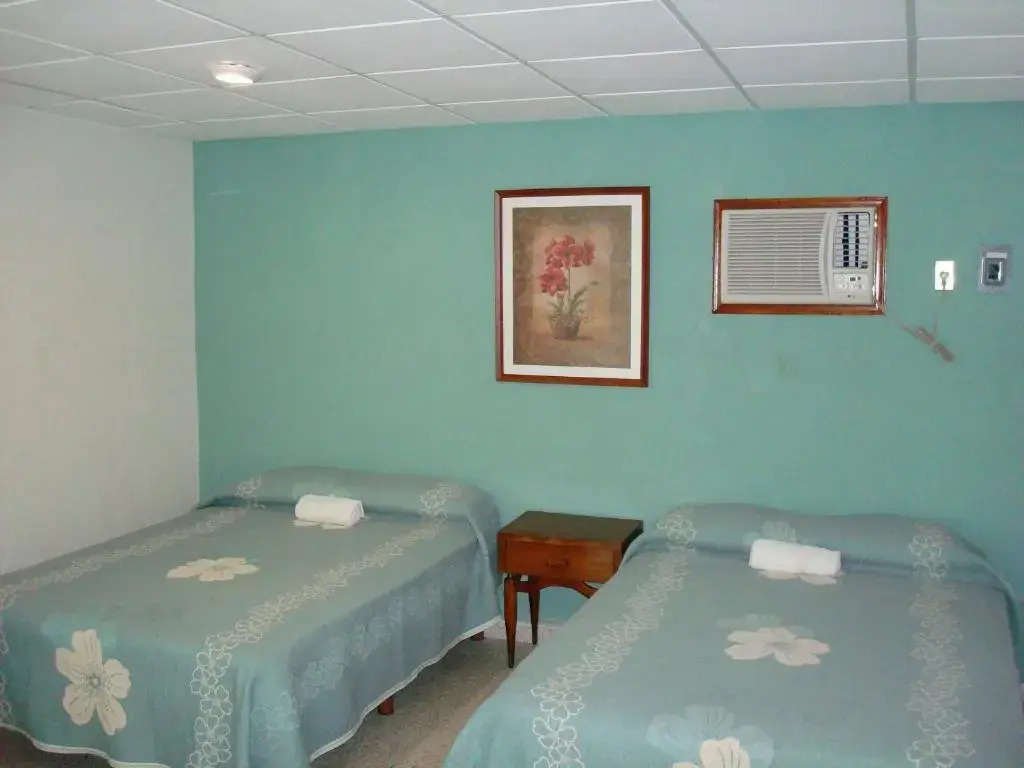 Hotel Playa Azul