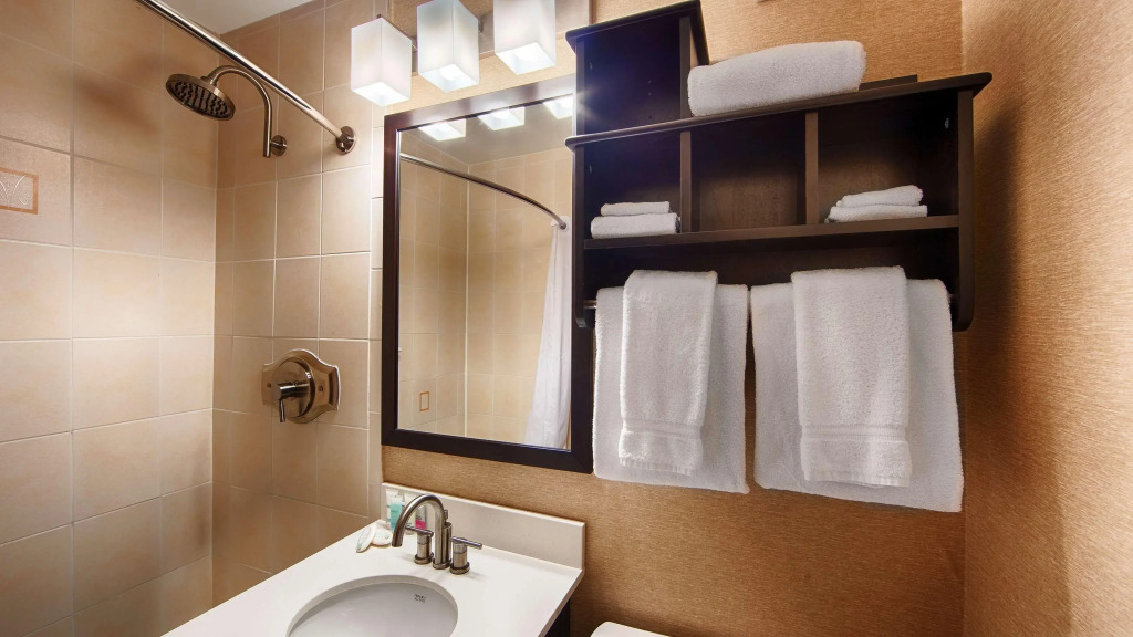 Spark By Hilton Watertown