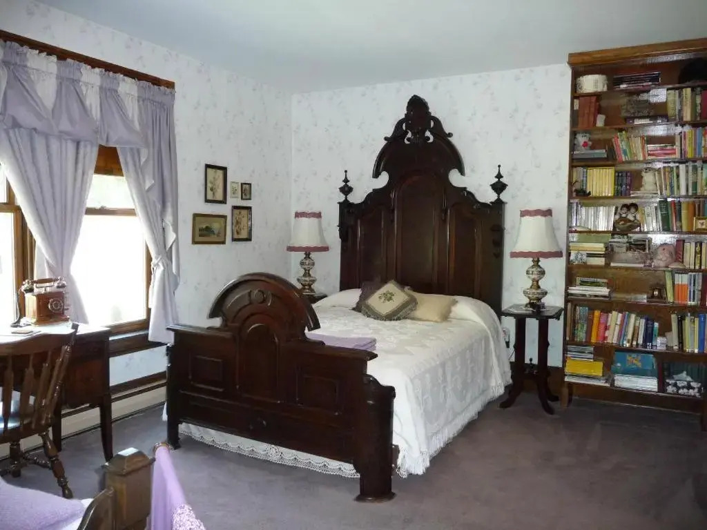 Victorian Loft Bed and Breakfast