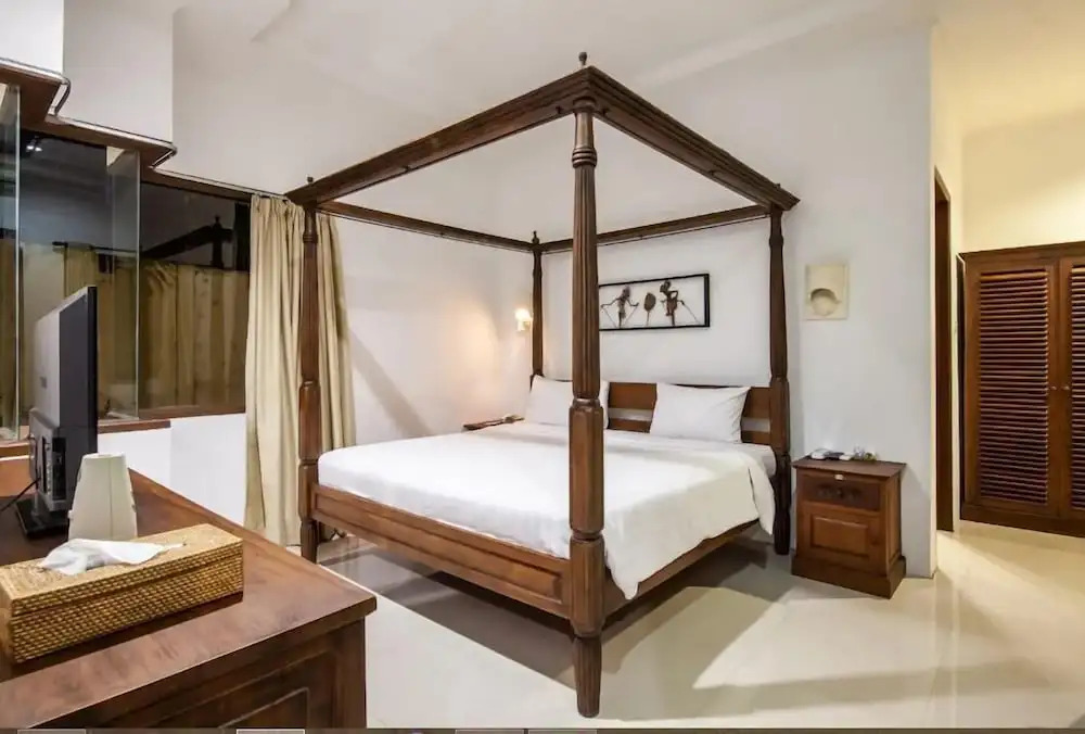 PB - Villa 5 - 4BR · 4-BR Private Pool Villa Walk to Seminyak Beach