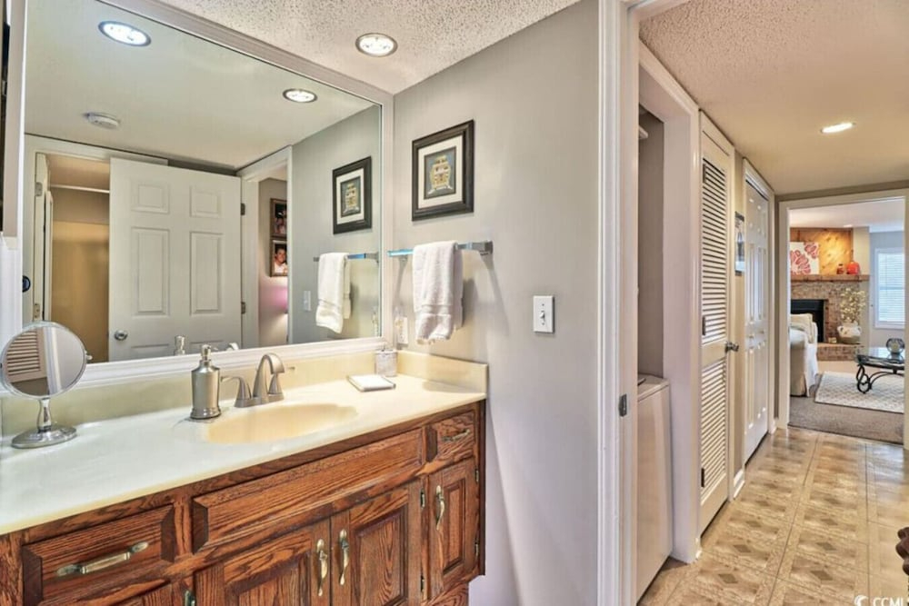 Cypress Bay Getaway