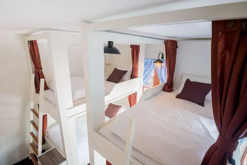 T Smy House - Hostel