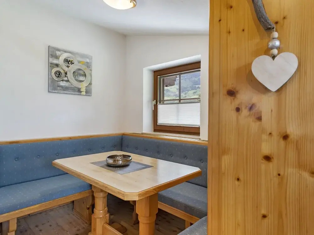 Alluring Holiday Home in Hollersbach im Pinzgau near Skiing