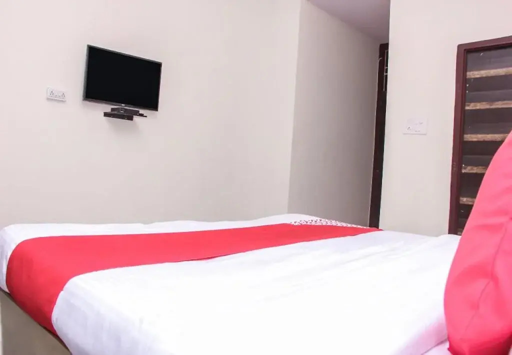 Jaipur Hotel and Resort By OYO Rooms
