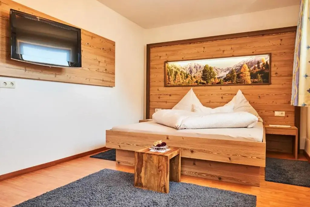HOLIDAY - Apartments Kuprian