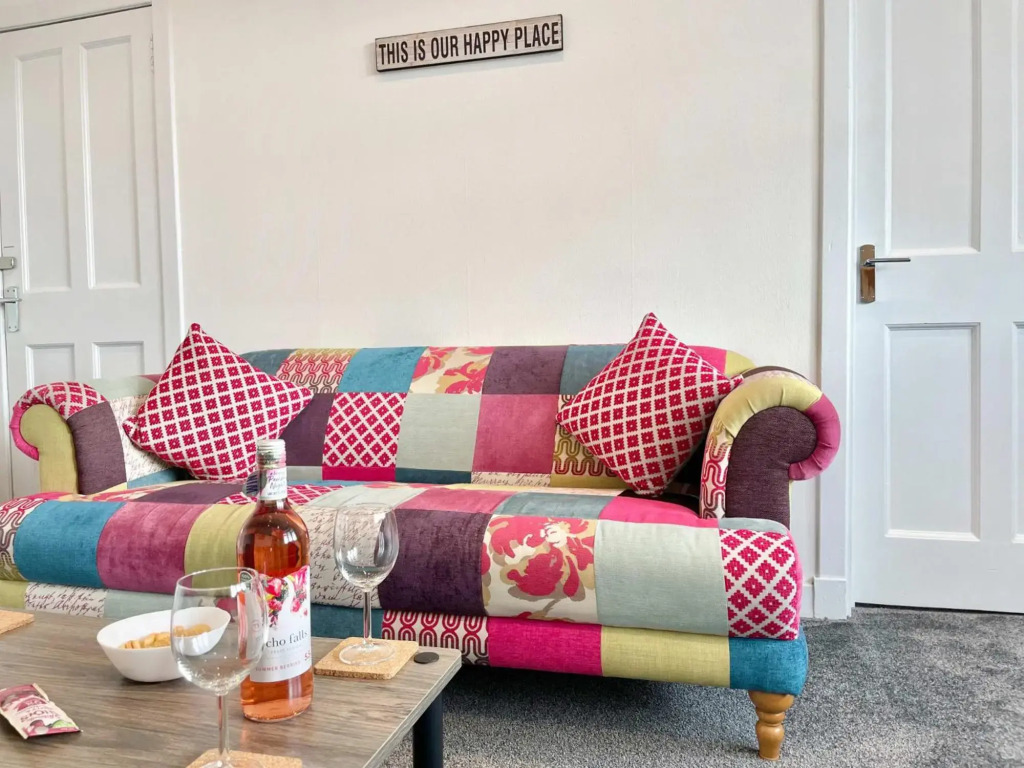 3 bed apartment in Glasgow