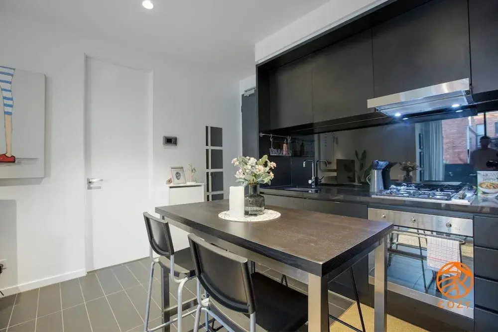 105flora Cozy Stay Prahran Lively Neighbour
