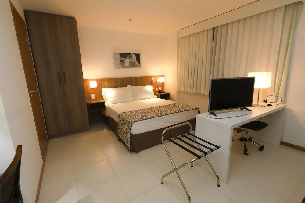 Promenade Soho Campos Hotel