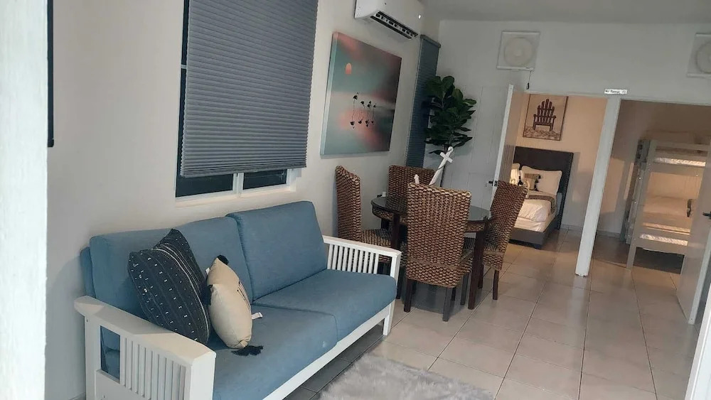 The Good Vibes House