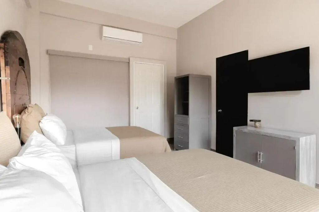 Hotel Rocaval
