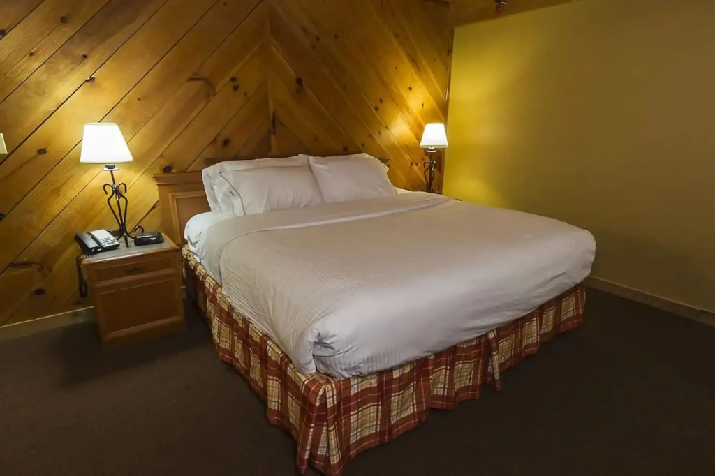 Timbers Lodge