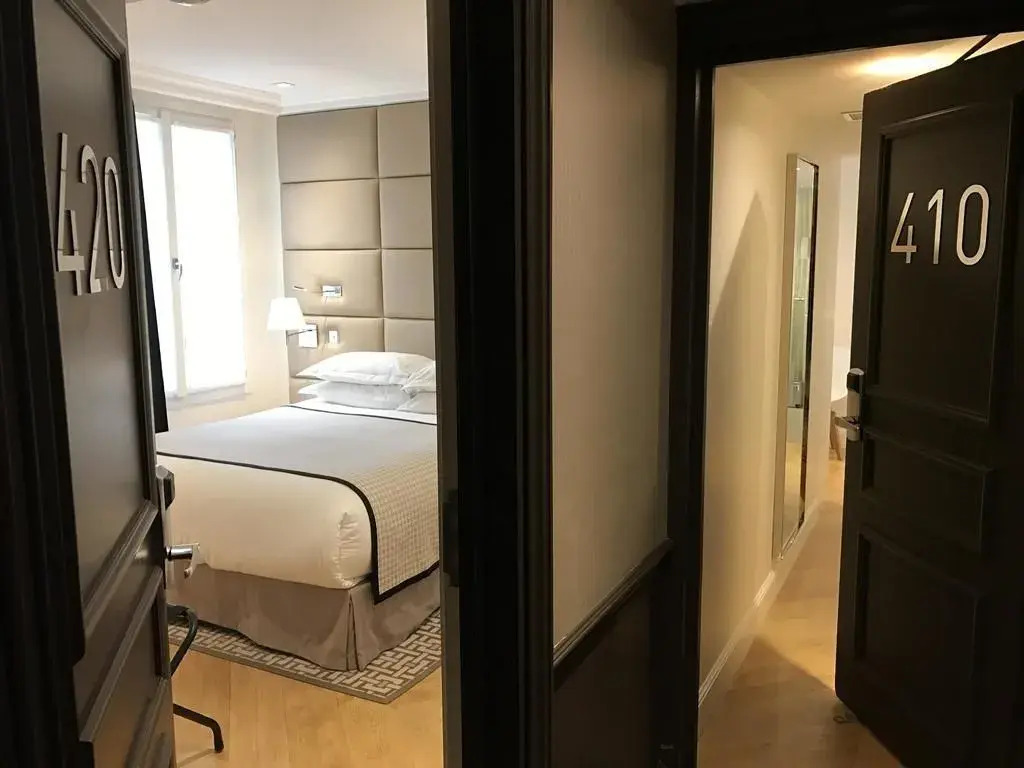 Hôtel R de Paris - Boutique Hotel