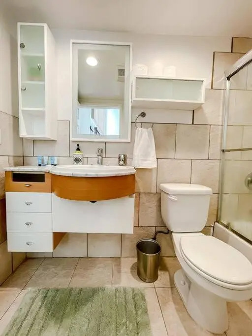 Supreme 2BD/3BA Condo - Los Angeles