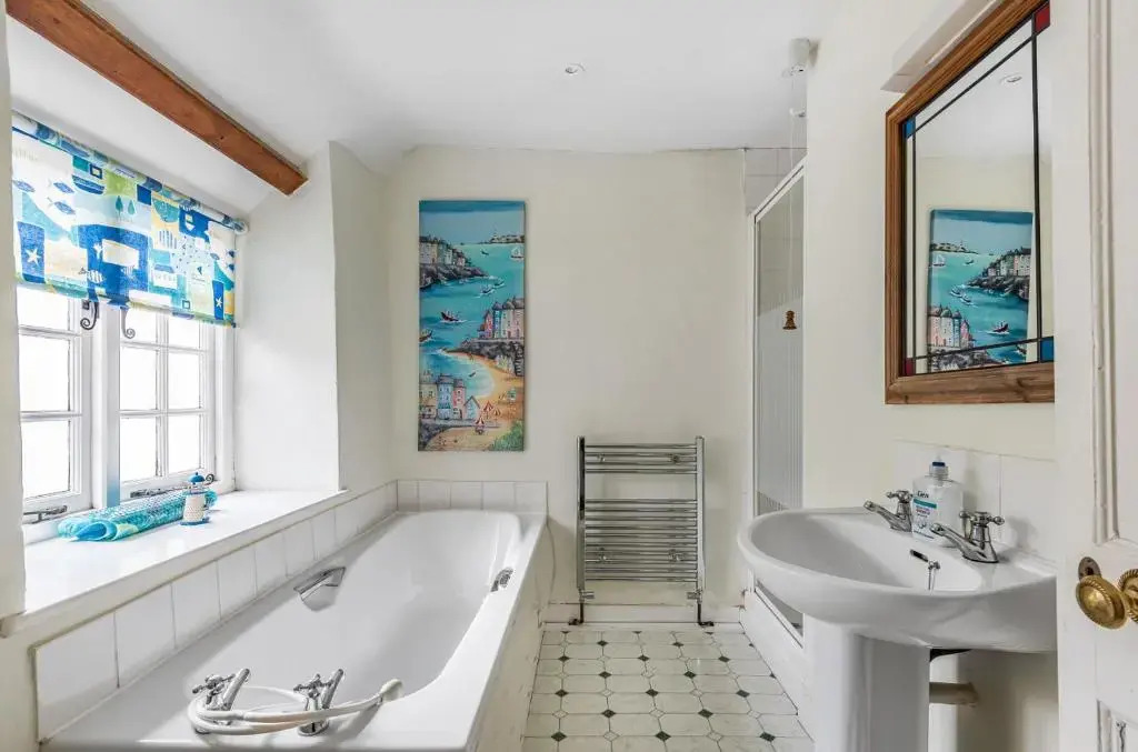 Heydons House - Lovely Seaside Cottage