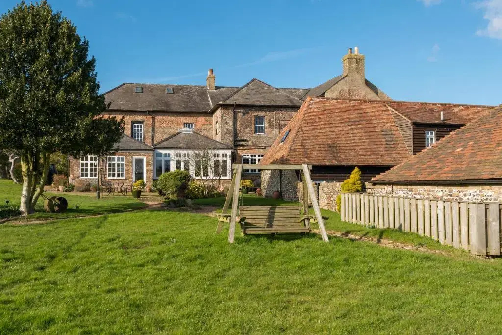 Beautifully Historic Manor House - The East Wing