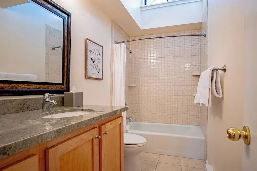2BD Ranch Condo - Walk to Free Elkhorn Resort Amenities