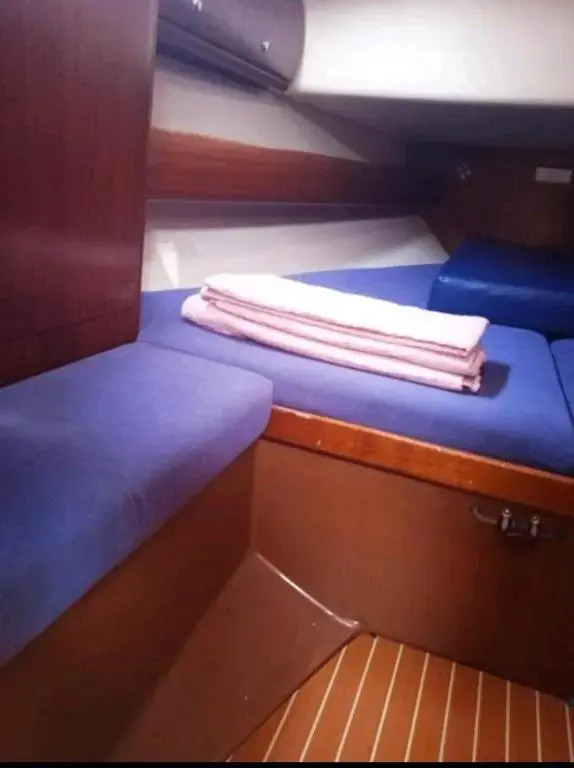 Ifestos Yachting Traveler