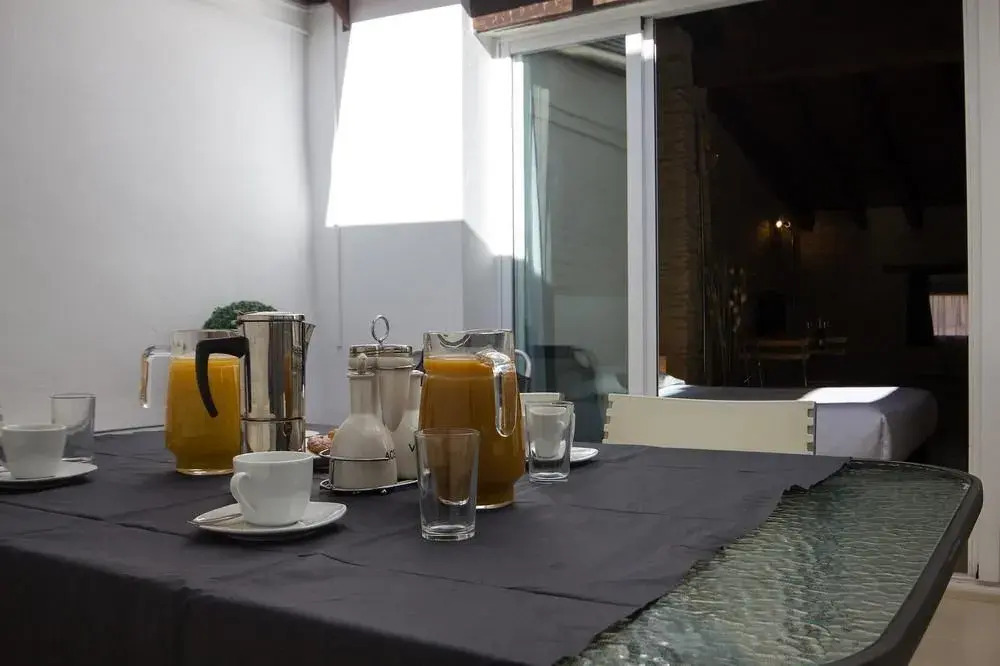 Suites Boutique Jardines del Montornés