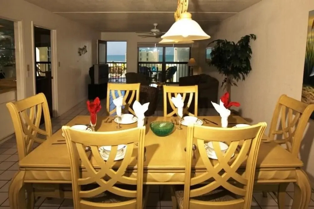 Saida IV Condominium 606