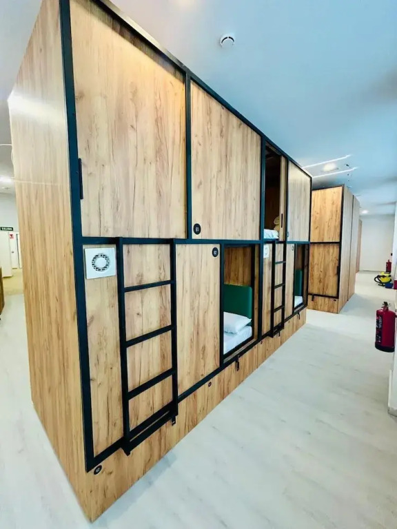 Urban Inn Capsule Madrid
