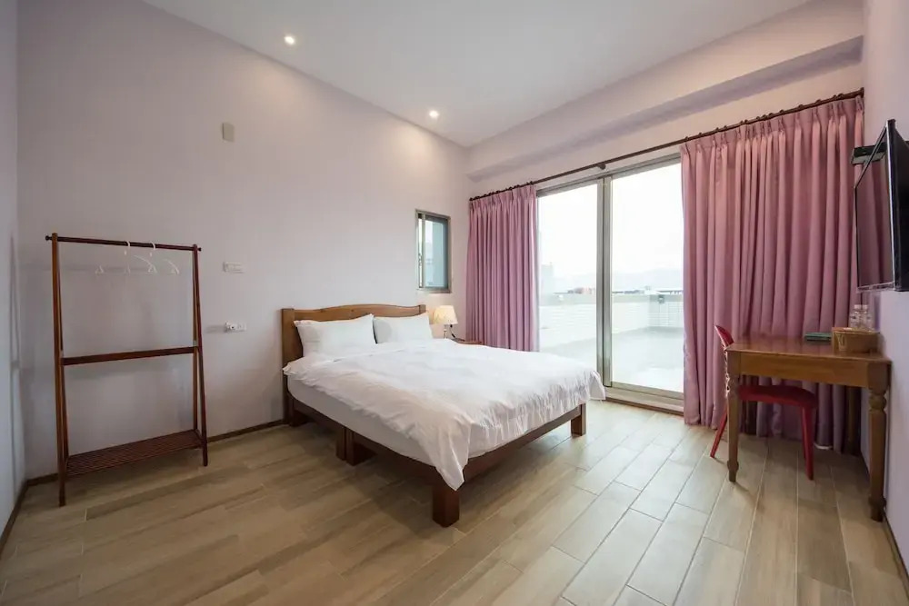 7-113 hotel