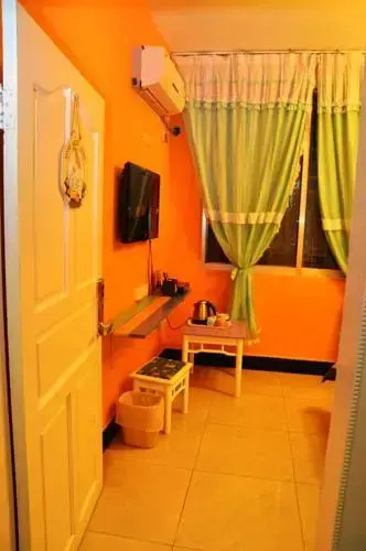 Yangshuo Sloth Coffee Guesthouse