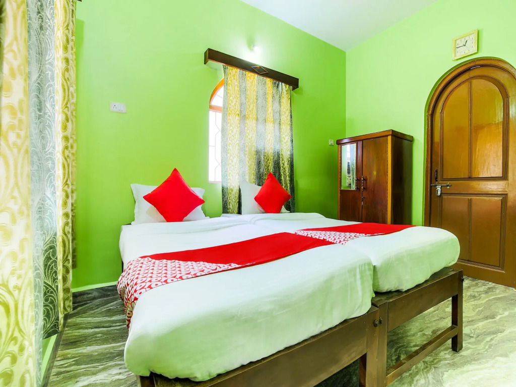 OYO 19112 Caphina Tourist Cottages
