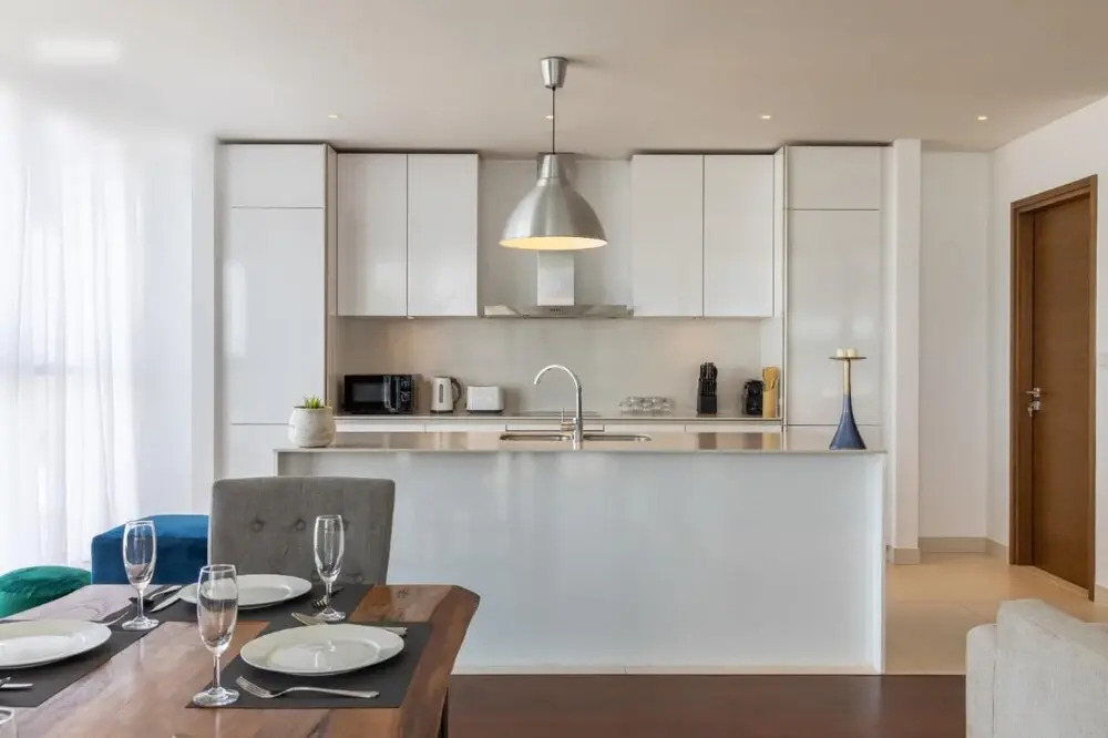 7 Min to Beach 2 BR City Walk