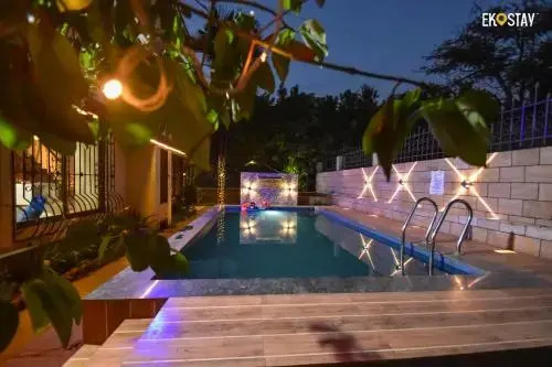 Eko Stay-Royale Villa