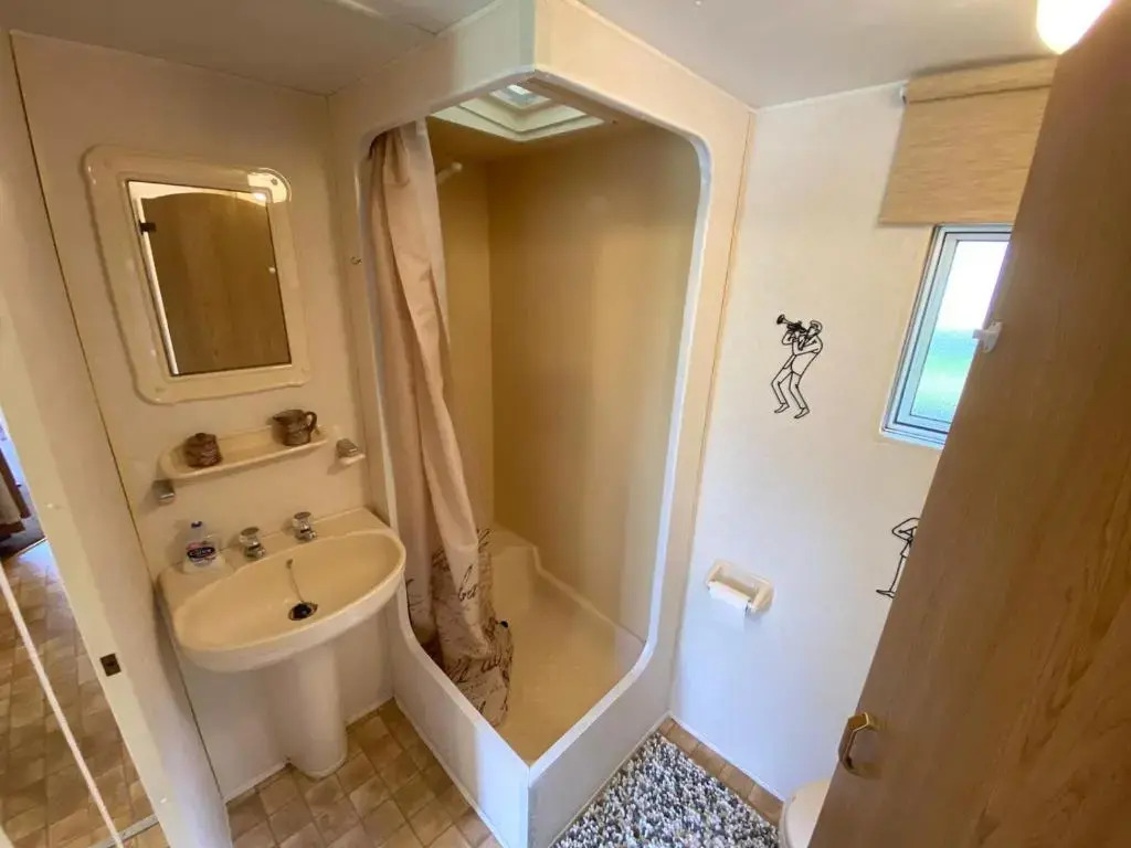 Holiday House Palangas 23