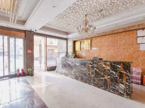 Xixia Chaoyue Business Hotel
