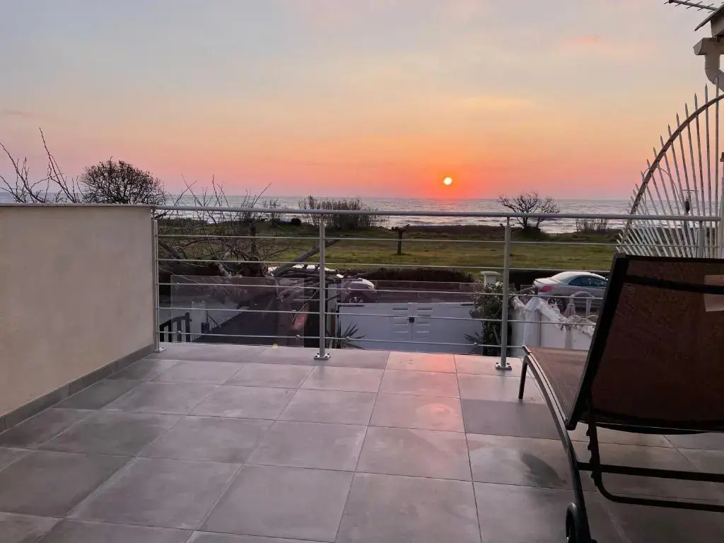 Mini villa chaleureuse avec vue mer imprenable