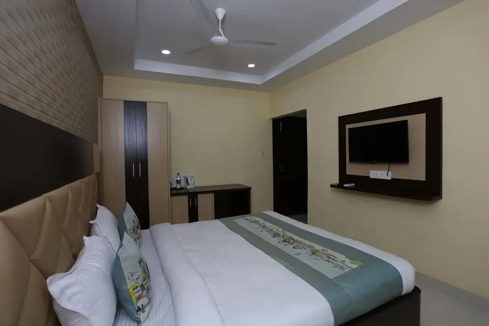 OYO 3803 Hotel Lal Quila