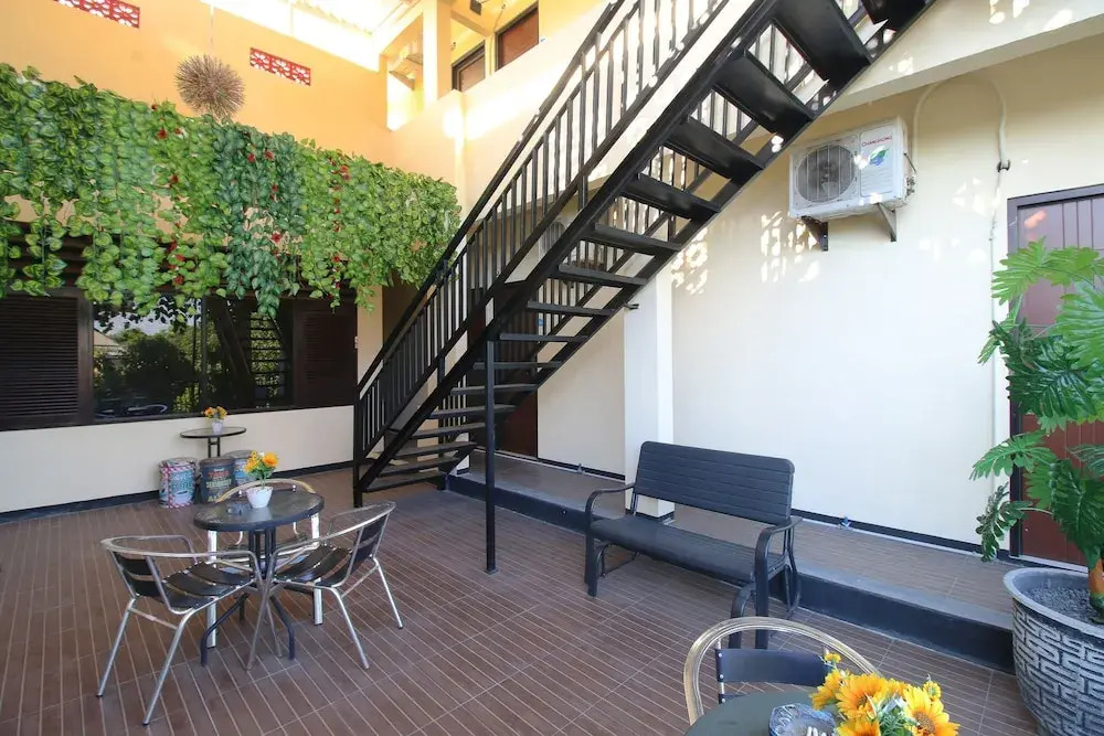 Airy Eco Syariah Kertomenanggal Sembilan 18 Surabaya