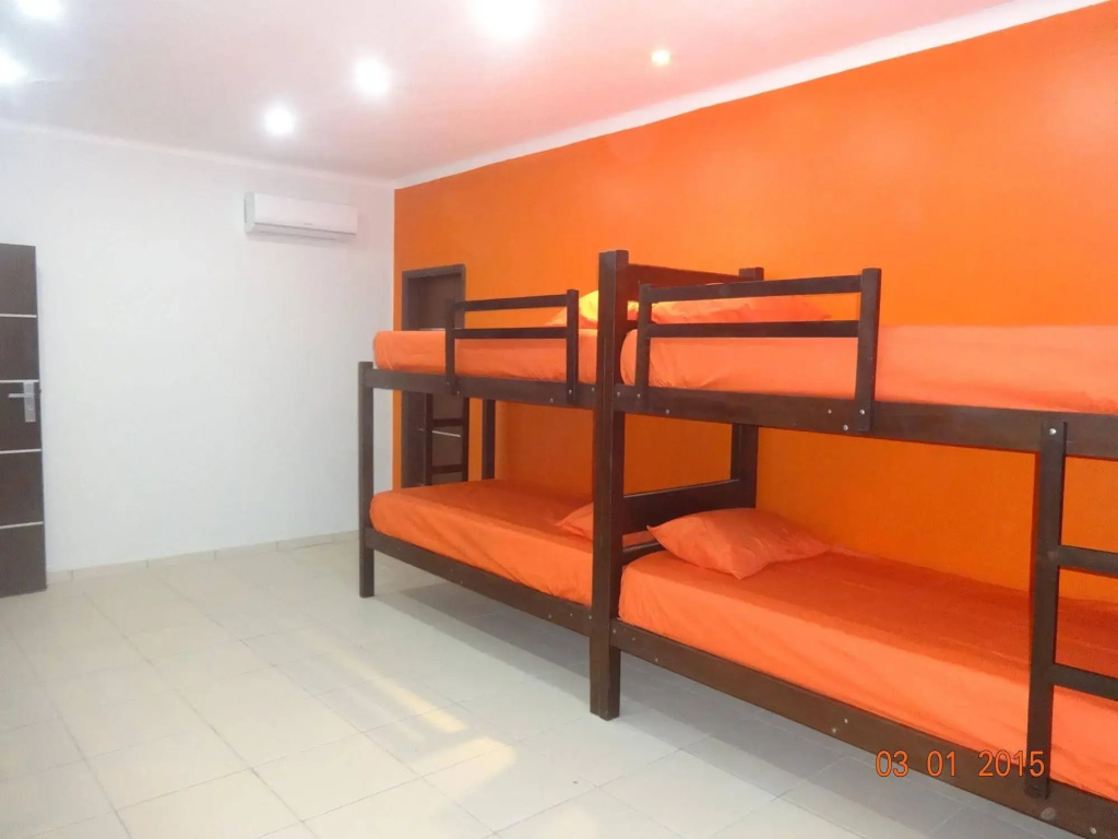 Santa Cruz Backpacker Hostel