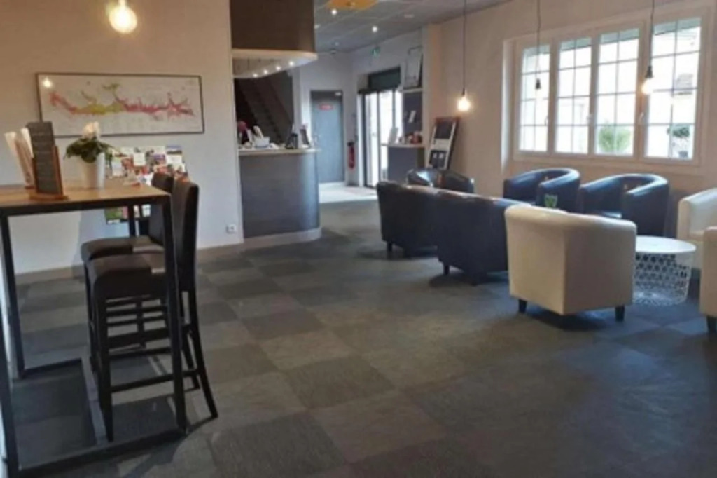 La Bonbonniere - Sure Hotel Collection by Best Western
